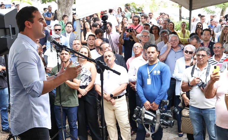 WhatsApp Image 2025-12-18 at 14.07.14-8.jpeg