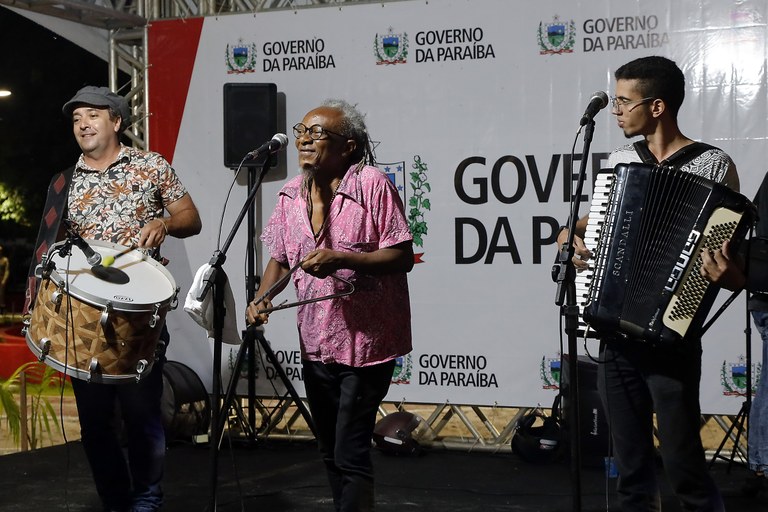 Inauguraçao da Praça em Intermares Foto Francisco França Secom Pb (20).jpg