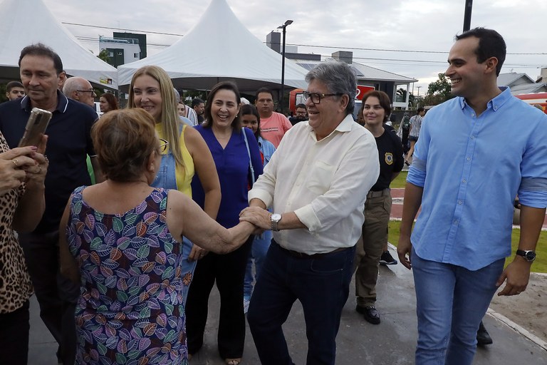 Inauguraçao da Praça em Intermares Foto Francisco França Secom Pb (4).jpg