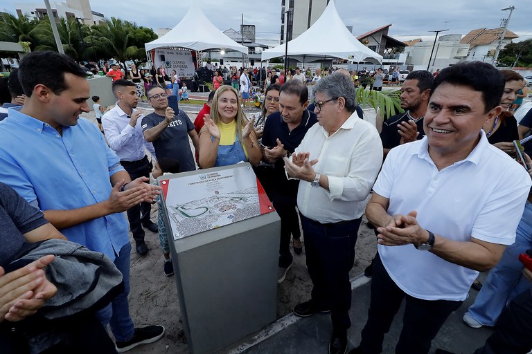 Inauguraçao da Praça em Intermares Foto Francisco França Secom Pb (6).jpg