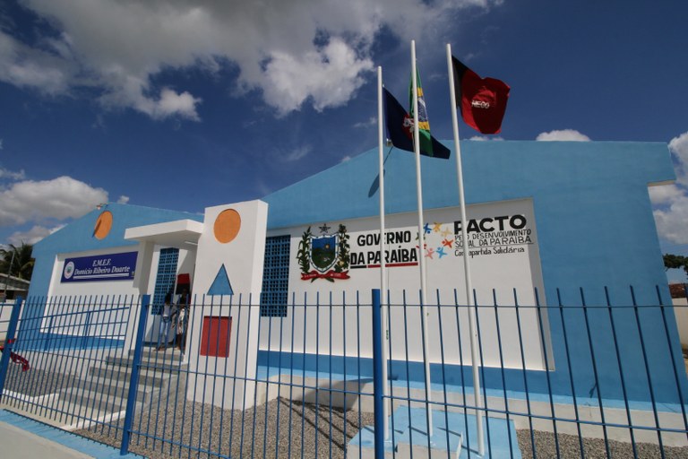 inauguração-escola-água-araçagi - foto Francisco França4.JPG