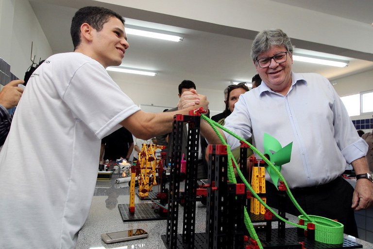 entrega da obra da escola pedro lins foto francisco frança (12).JPG