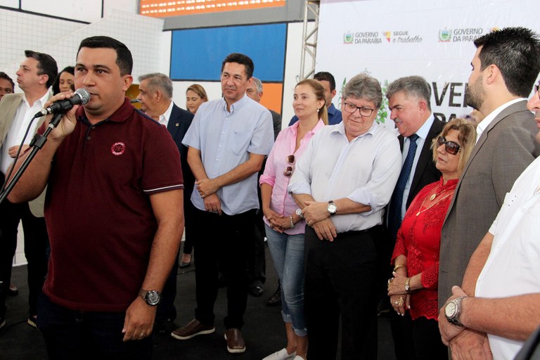 entrega da obra da escola pedro lins foto francisco frança (20).JPG