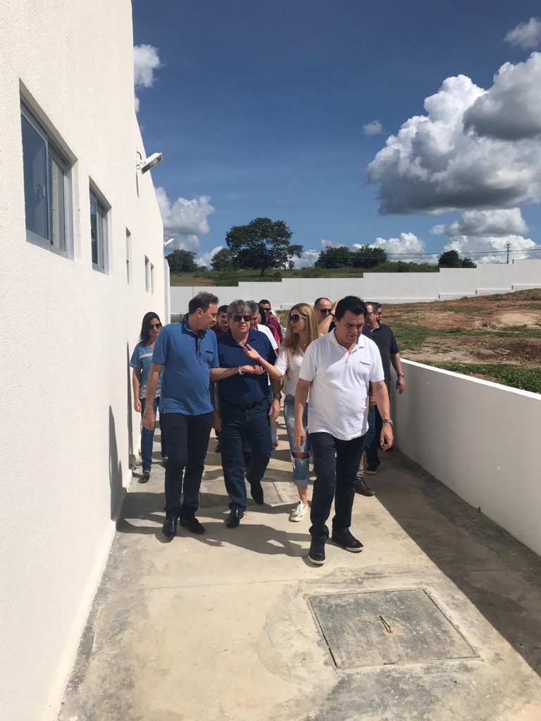 WhatsApp Image 2019-04-27 at 14.43.25.jpeg