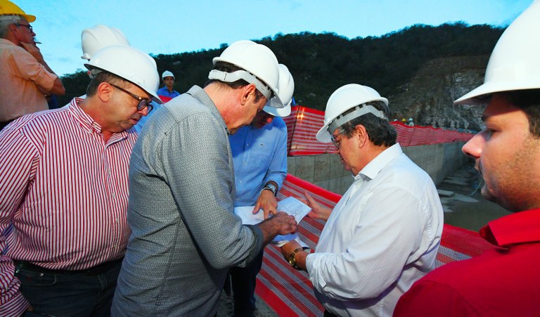 barragem retiro-cuité-foto José Marques1.jpg
