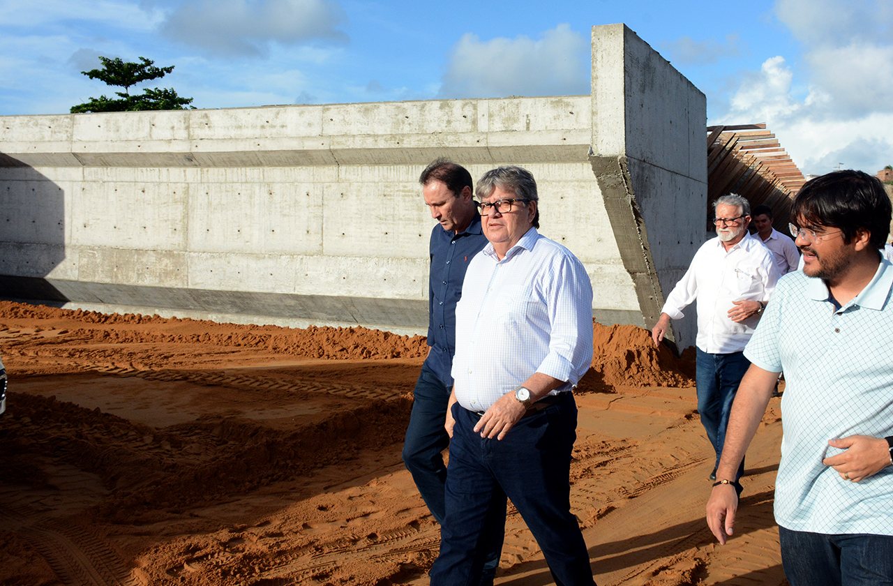 Governador visita obras de mobilidade em JP foto francisco frança Secom PB (8).JPG