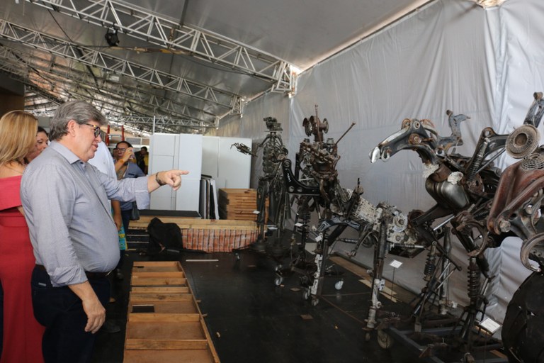 lançamento salão-foto Francisco França12.JPG