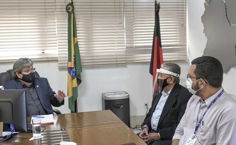 joao convenio cagepa e hospital laureano_foto jose marques (1).JPG