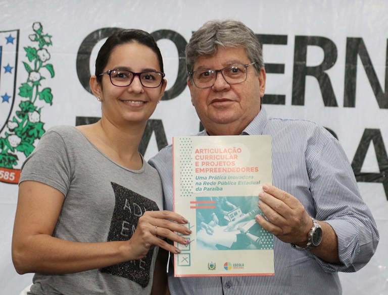 17_04_19 Lançamento do concurso para professores - Francisco França (9).jpg