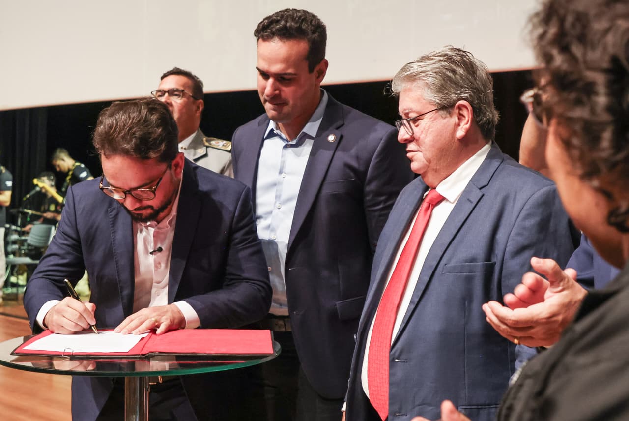 WhatsApp Image 2026-03-17 at 15.10.07-2.jpeg