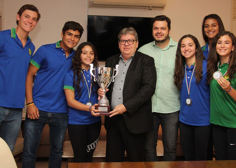 05_11_19 Atletas campeões Mundiais dos Jogos de Volei de Praia na Italia_fotos Francisco França (14).jpg