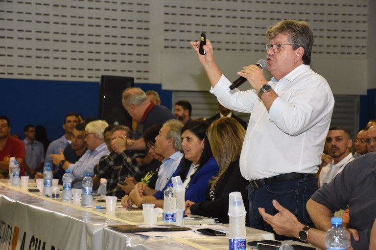 <built-in function id>