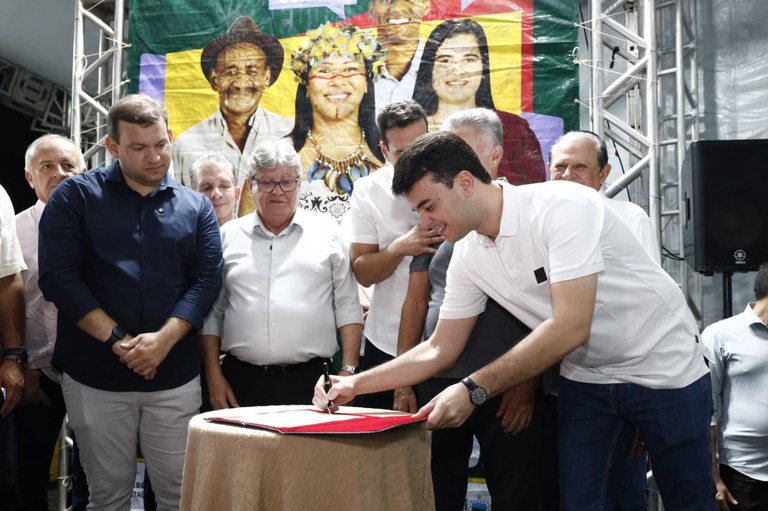 WhatsApp Image 2025-08-21 at 21.32.09.jpeg