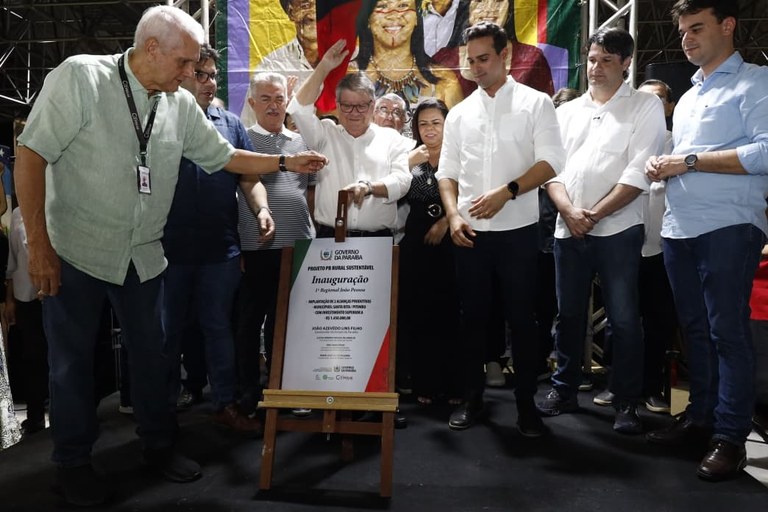 WhatsApp Image 2025-09-18 at 22.38.52-2.jpeg