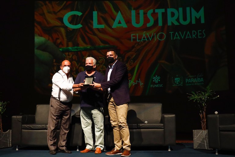 Exposiçao Clustrum de Flavio Tavares Foto Francisco França Secom PB (4).JPG