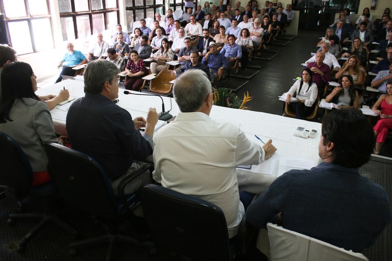 joao-reuniao-com-secretarios-foto-francisco-frança-9.jpg joao-reuniao-com-secretarios-foto-francisco-frança-9.jpg