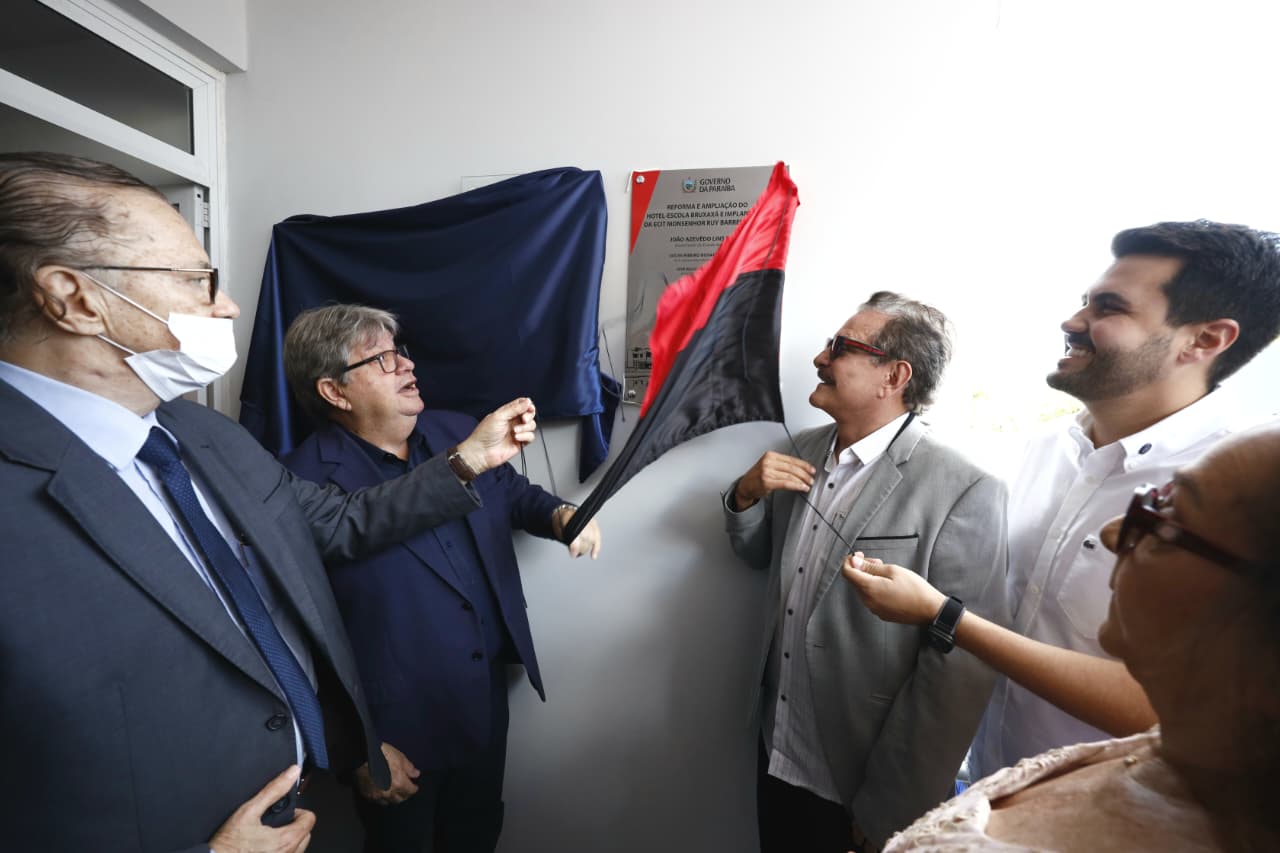 WhatsApp Image 2025-10-06 at 14.17.16.jpeg