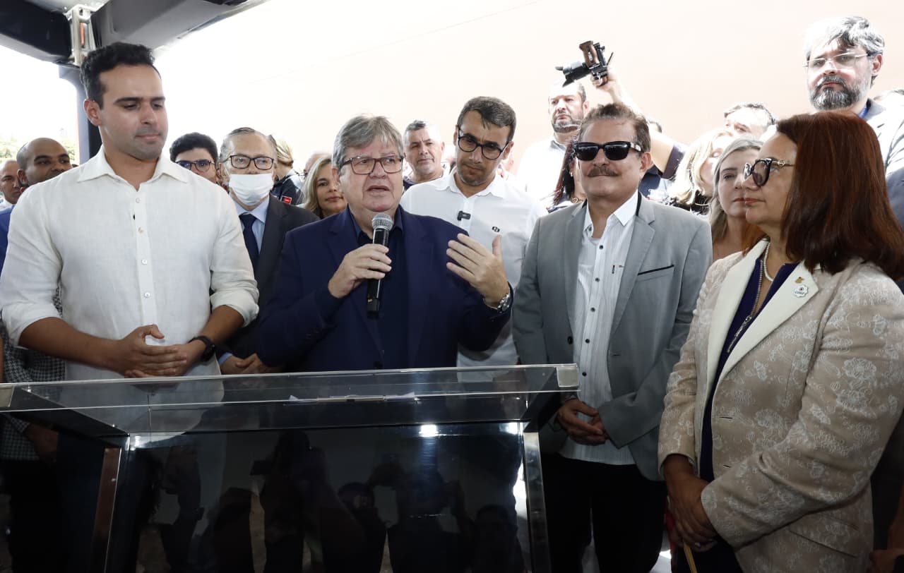 WhatsApp Image 2025-10-06 at 14.18.20-2.jpeg