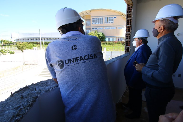 Visita do hospital HELP-Francisco França2.JPG