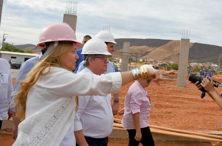 WhatsApp Image 2025-12-08 at 18.14.35-2.jpeg