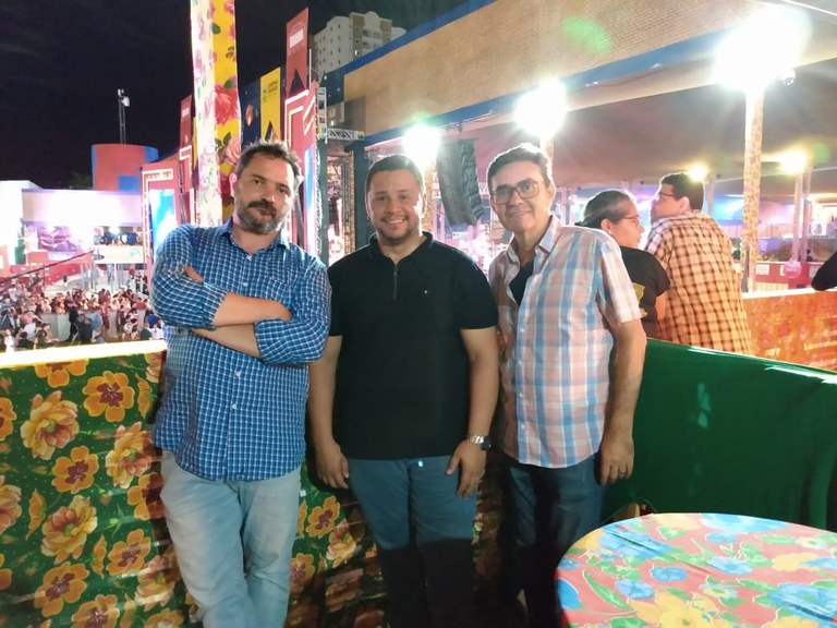 Jornalistaargentino (2).jpeg