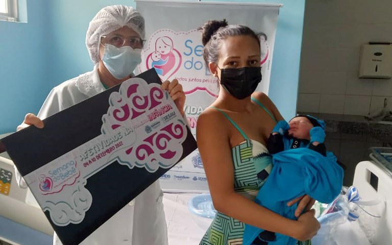 ses Luciana e Lucas e enfermeira de Pre_Natal de Queimadas, Wellynna Candeia.jpg