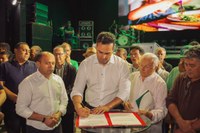 Lucas Ribeiro abre 2ª Fepaf em Campina Grande e destaca a força da agricultura familiar