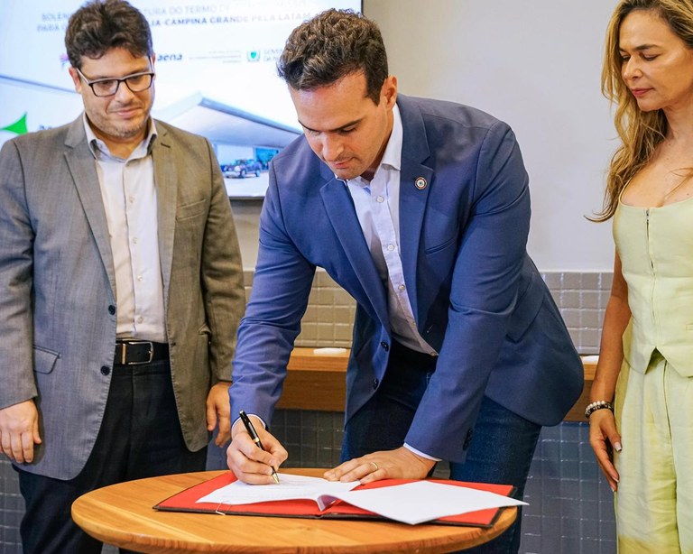 WhatsApp Image 2025-11-18 at 19.12.54.jpeg