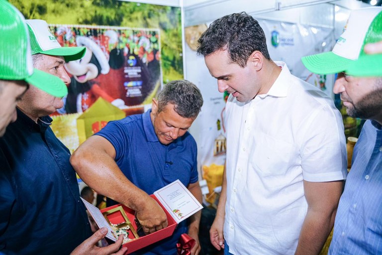 WhatsApp Image 2025-11-22 at 10.23.46-2.jpeg