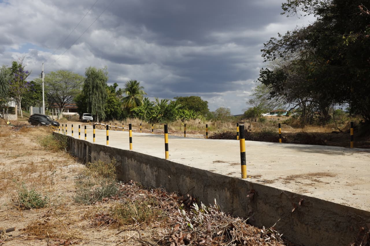 WhatsApp Image 2025-10-21 at 15.16.07-2.jpeg