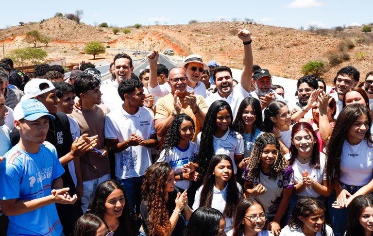 WhatsApp Image 2025-10-22 at 11.52.49.jpeg