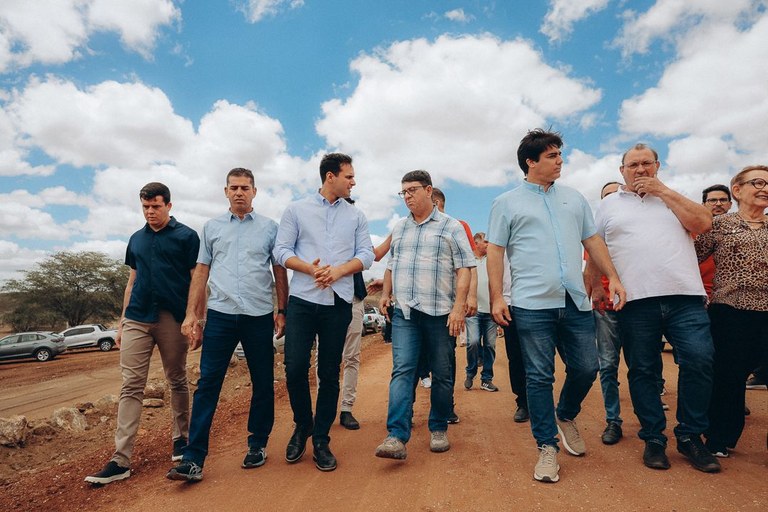 WhatsApp Image 2025-10-27 at 15.37.34-2.jpeg