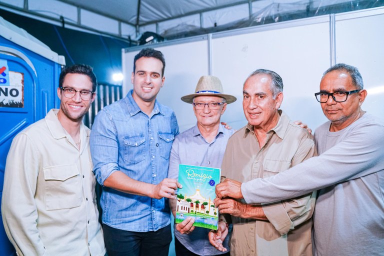 PHOTO-2025-08-15-09-09-09 (2).jpg