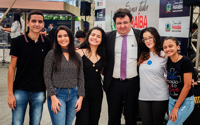 seect 267 estudantes do estado com nota acima de 900 na redacao do enem (1).jpg