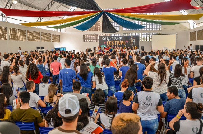 se liga no enem - foto Delmer Rodrigues.jpeg se liga no enem - foto Delmer Rodrigues.jpeg
