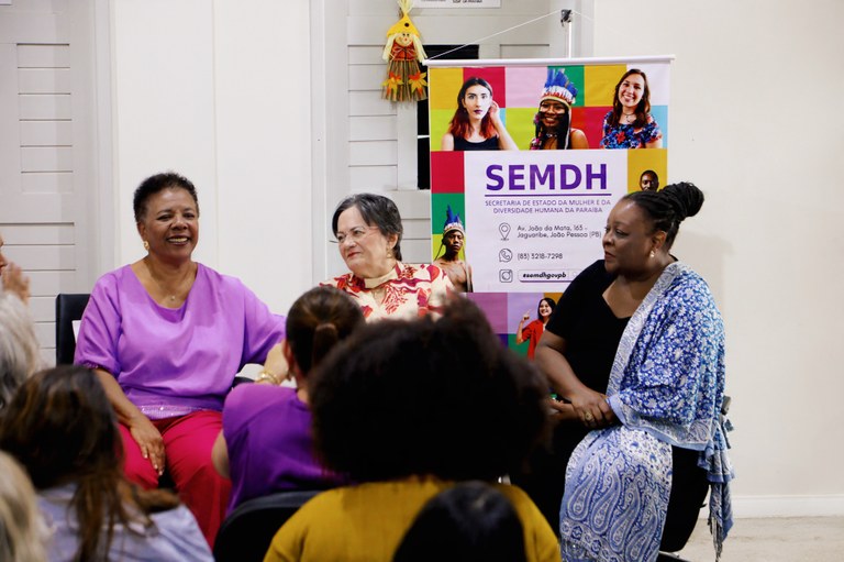 Maria da Penha Visita SEMDH2.jpeg