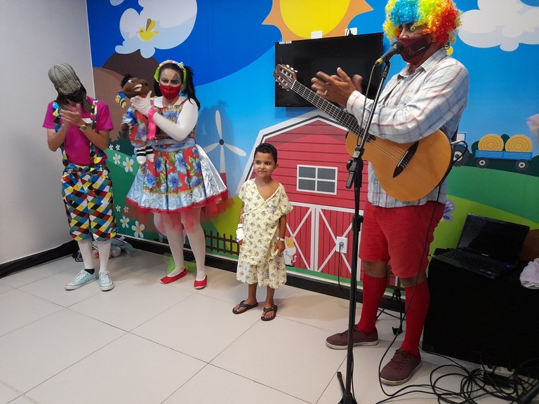 Dia das crianças Hospital Metropolitano 2.jpg