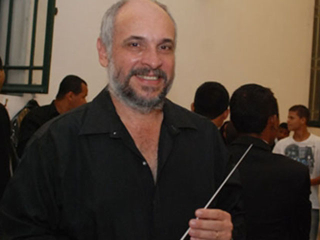 Gustavo-Paco2.jpg