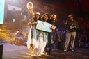 Cecília e Ana Wal ao lado de Bia Cagliani - foto de Marcelo Máximo.JPG