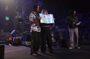 Robsom mc ao lado de Naná Garcez-foto de Marcelo Máximo.JPG
