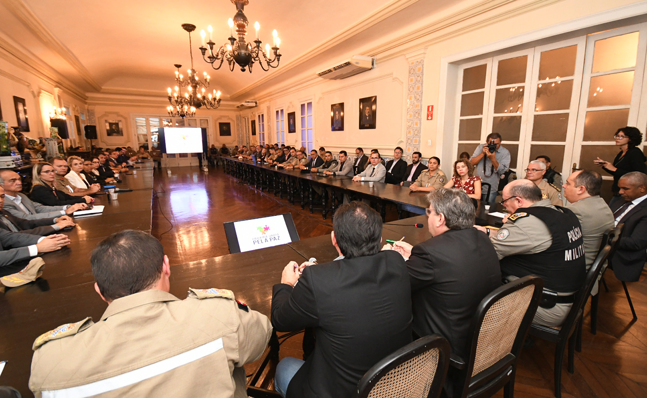 governo faz reuniao de seguranca_foto jose marques (1).JPG