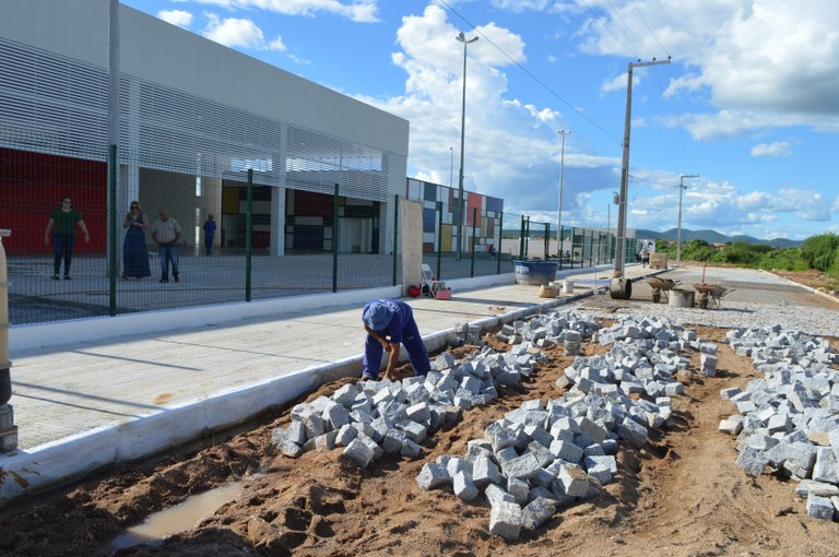 suplan sousa recebe nova escola tecnica foto antonio karlos (2).JPG