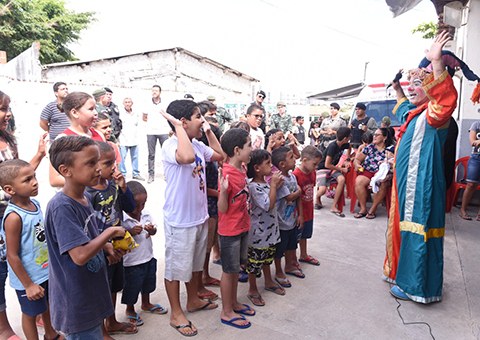 Operacao-Natal-da-Crianca-da-PM-alcanca-mais-de-7-mil-criancas-em-toda-a-PB-foto-wagner-varela-5.jpeg