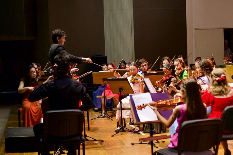 orquestra infantil_césar matos1.jpg