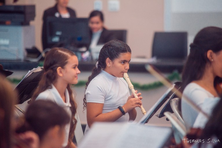 orquestra infantil_concerto de natal_14.12 (1) (2).jpg