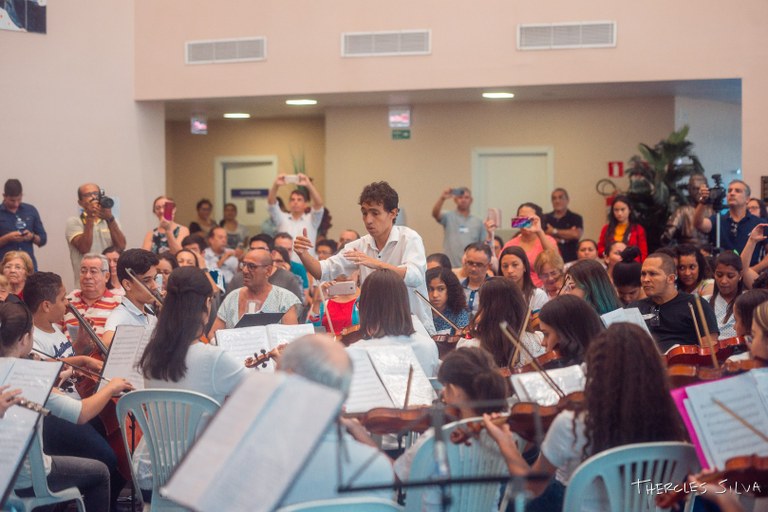 orquestra infantil_concerto de natal_14.12 (16) (2).jpg