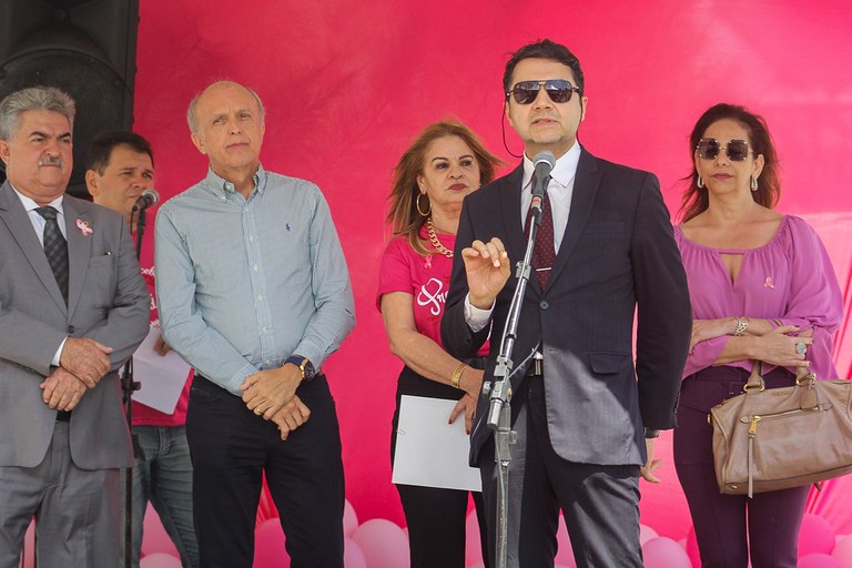 primeira dama participa do lancamento do outubro rosa_foto ricardo puppe (12).jpeg