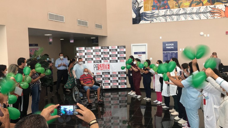 Paciente que recebeu transplante de coração no Hospital Metropolitano tem alta em menos de um mês 4.JPG