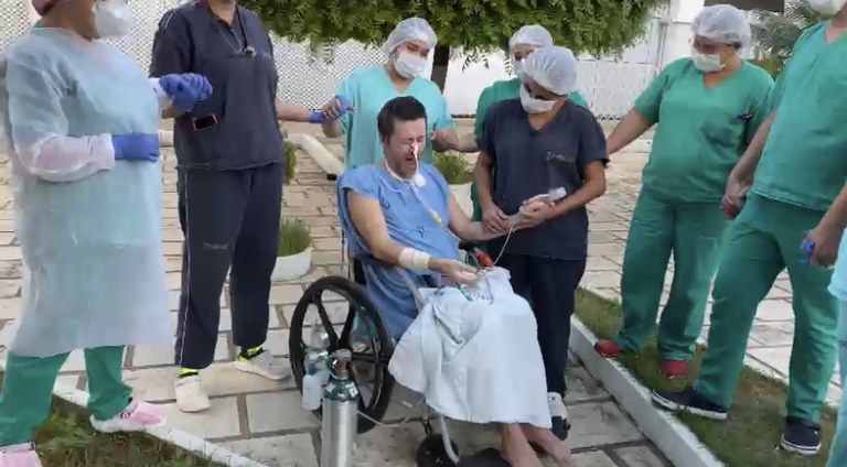 Kairone Petrovino está internado há 51 dias no setor de isolamento Covid do Complexo.jpg