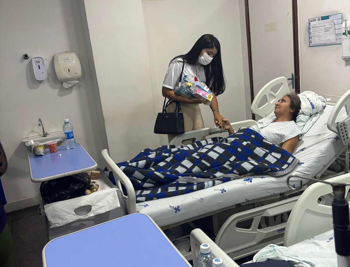 Os kits foram entregues a todos os pacientes internos do Hospital do Bem.jpg